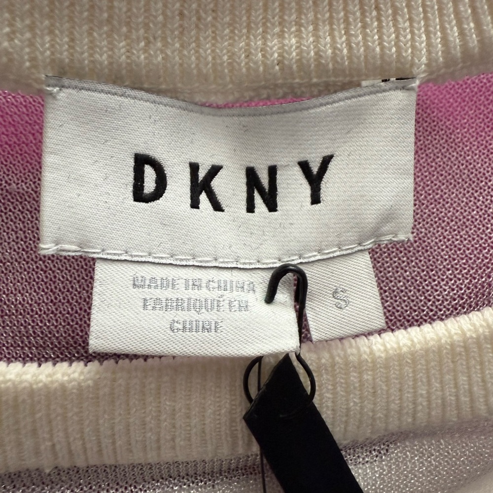 NWT DKNY Ivory Sweater. Size M - Picture 6 of 10